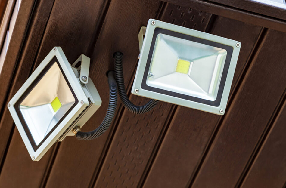 پروژکتور مناسب سوله